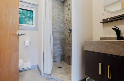 Carling Cottage | 2-Bedroom Cottage #4
