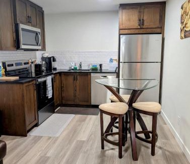 Southwest Calgary House | 2 Bedroom Guest Suite in SW