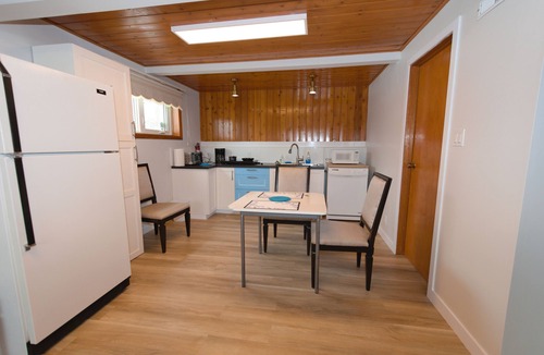 Medicine Hat House | 2 beds,1 bath, own kitchen, own laundry and separated entrance in Medicine Hat