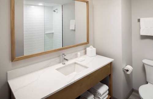 Orono Hotel | 2 Modern Units w/Free Parking, On-site Dining & Gym Access! Pets Welcome!