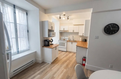 Old Quebec Apartment | 2 Renovated Bedrooms | Historic + Modern Charm in the Heart of Old Quebec