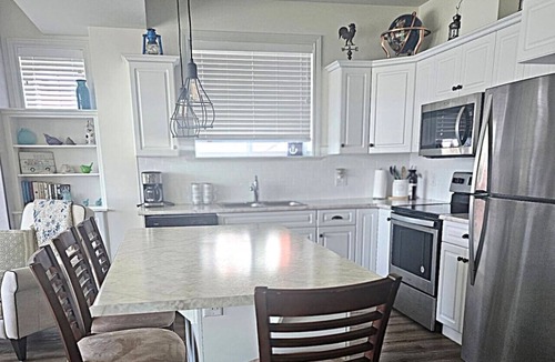 Osoyoos Apartment | 268 Sandy Dreams Cottage