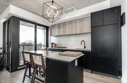 West Bend Condo | 2Bdr Modern Art, Loft Style Condo!