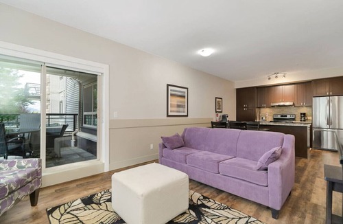 Harrison Hot Springs Apartment | 2BR Condo with Breathtaking Panoramic Views