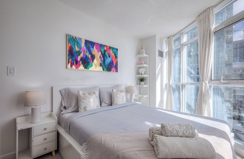 CityPlace House | 2BR Condo in the heart of downtown Toronto