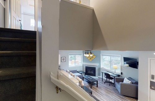 Harvie Heights House | 2BR - Spacious Townhouse - Banff Boundary Lodge