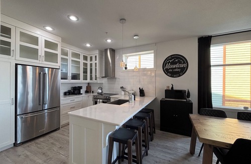 East Kootenay House | ⛳️3.5 bedroom Mountain Oasis and Golfers Paradise ⛳️