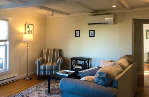 Rockland Apartment | 3 bedroom 2.5 bath apartment with views of Rocklan