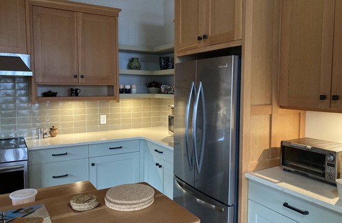 Bowen Island House | 3-bedroom Craftsman house on Bowen Island, 20 minutes by ferry from Vancouver