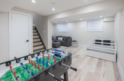 Crystal Beach House | 3-Bedroom Family Retreat Games Parking & BBQ Sleeps 8