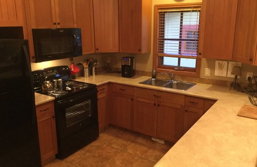 Sun Peaks House | 3 bedroom townhouse ski in ski out with hot tub.