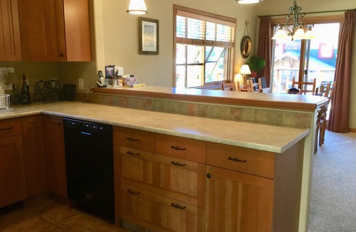 Sun Peaks House | 3 bedroom townhouse ski in ski out with hot tub.