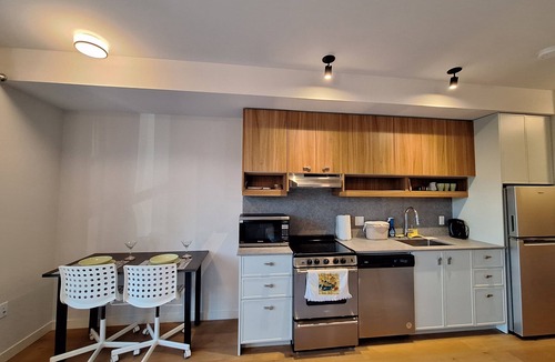 Burnside Condo | 3 months rental available in Midtown, easy access to everything