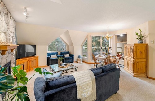 Blackcomb Apartment | 31GlenEagle Whistler