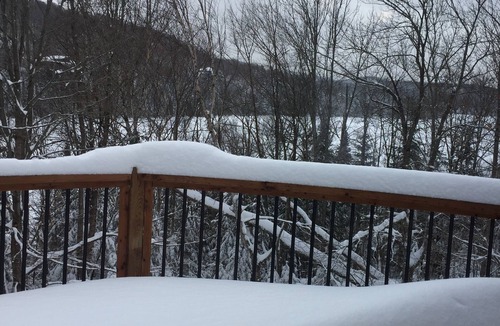 Ivry-sur-le-Lac Ski Chalet | 4-BR Lakefront Chalet Minutes from Mont Blanc all-inclusive Ski season 2026-27
