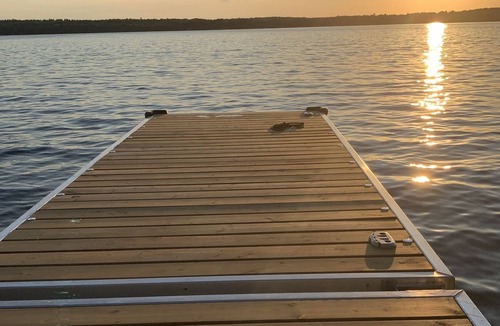 Burnt River Cottage | 4 Mile Lake Hideaway