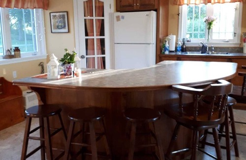 Fairview House | 4Bd, 3 bath, 30 min to Cavendish & Ch'town