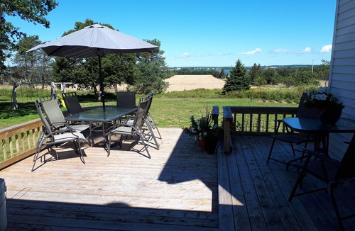 Fairview House | 4Bd, 3 bath, 30 min to Cavendish & Ch'town