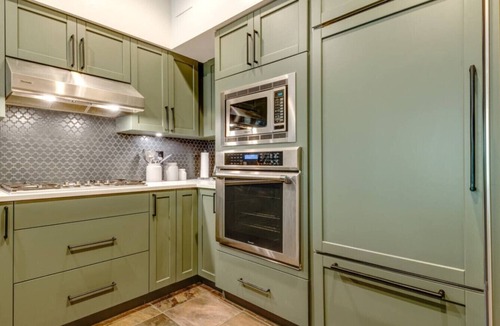 Village North Villa | 4BD Village Townhome/Private Hot tub