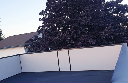Mission House | 5 min drive to scenic lakes, rivers and trails! Clean, Quiet & Beautiful suite