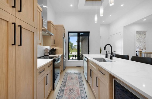 Windsor House | 5-Star Hotel Inspired Home - Gym & Sauna + Arcades - Maintenance Free Living