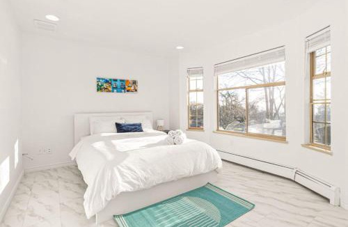 Fraserview Apartment | 5BR Cozy Home Near Airport & Richmond