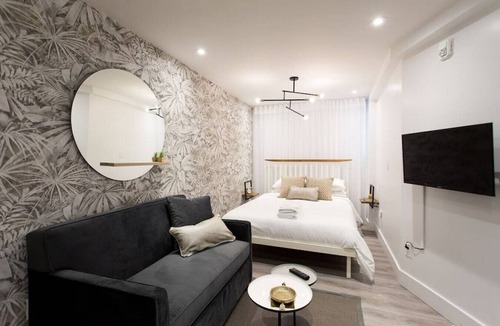 Little Italy Apartment | 6768 - 102 · Cozy and Fresh Mini Studio with kitchen by Denstays
