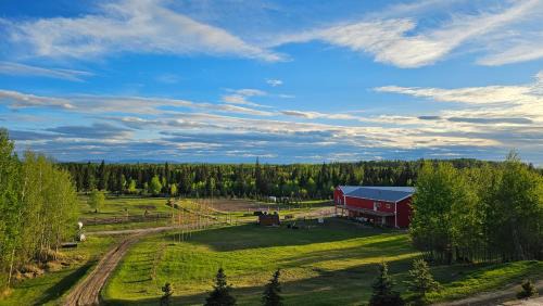 Division No. 9 Bed & Breakfast | 7 Tails Guest Ranch