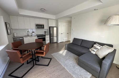 Tsawwassen House | A Coastal Haven Guest House