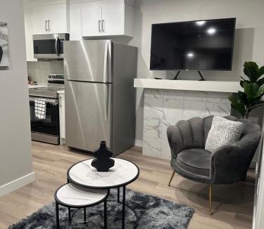 Calgary Apartment | A Luxurious Cozy Place