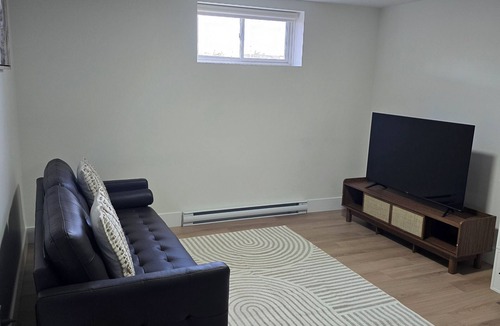 Moncton Apartment | A Traveler's Haven Close to restaurants popular & fun-filled convergence points.