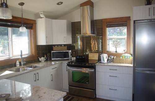 Port Renfrew Cottage | A Wild Coast View ~ with Beautiful ocean views of Port San Juan