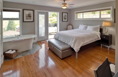 Okanagan-Similkameen Bed & Breakfast | Above the Beach Guest Suites