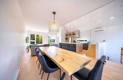 Beaupre Ski Chalet | Absolute Comfort with Spa & Game Room - Base Camp