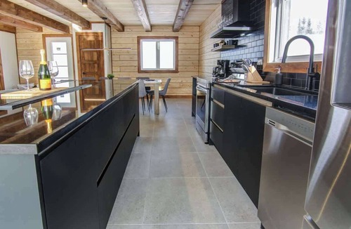 Saint-David-de-Falardeau Ski Chalet | Aigle blanc | Tavata Chalets | Valinouët
