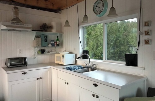 Port Alice Cottage | Alice lake lookout cabin
