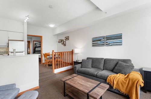 Village North Apartment | Alpenglow Lodge Family & Work Retreat by MVA