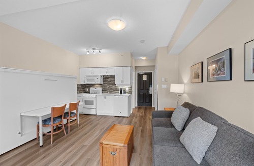 Village North Apartment | Alpenglow Lodge Studio Suite with park view by MVA
