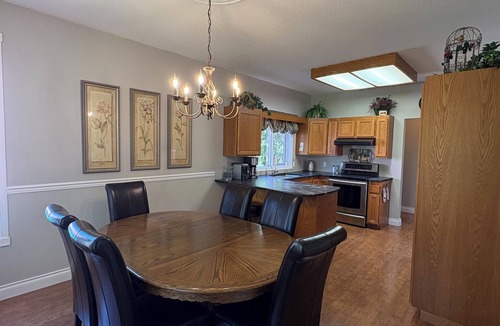 Silver Star Mountain House | Amazing location - Stand alone 3 bedroom home w/BBQ, 3 queen beds, near trails