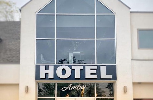 Grand Bend Hotel | Amber Hotel