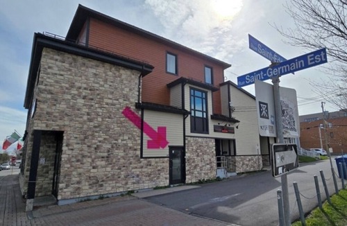 Rimouski Apartment | Apartment 1 - West