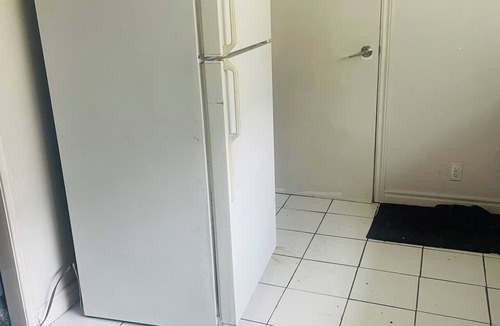 West Hill Apartment | Apartment for rent