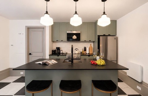 Shaughnessy Village Apartment | Apartments on Lincoln. Downtown Montreal