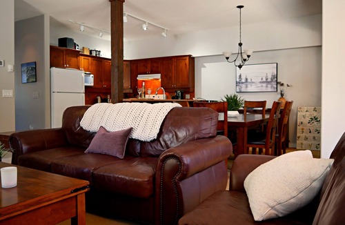 Apex Mountain House | APEX Cozy Copper Creek Townhouse w/Hot Tub on Skating Loop