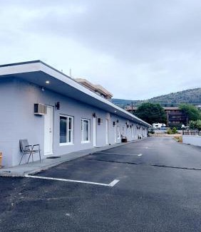 Okanagan-Similkameen Hotel | Apple Tree Inn