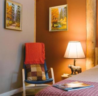 Dease Lake Hotel | Arctic Divide Lodge