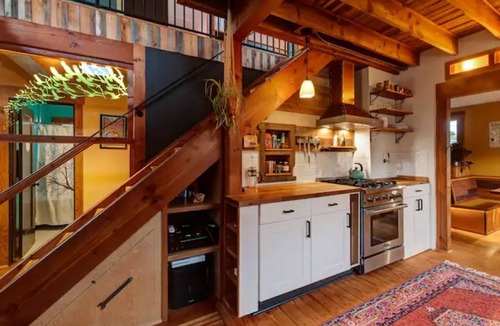 York House | Artistic timberframe in the heart of the City