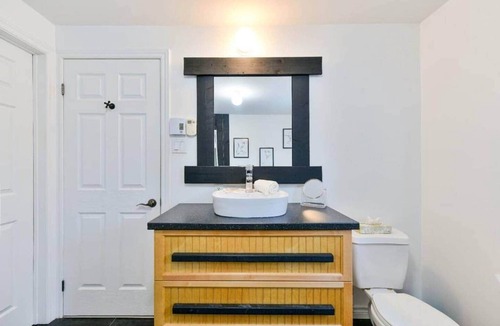 Val-Racine Apartment | Astro 3 – Suite with Two Queen Beds Near Mont-Mégantic