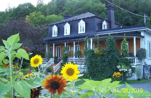 Chateau-Richer Hotel | Auberge du Sault-à-la-Puce