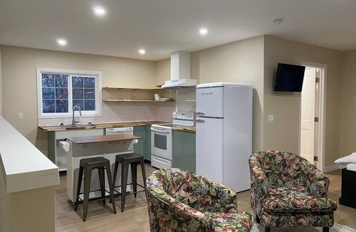 Camrose Apartment | Augustana Neighborhood Guest Suite